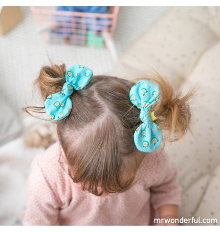 Elastic hairbands with a bow and avocado pattern  