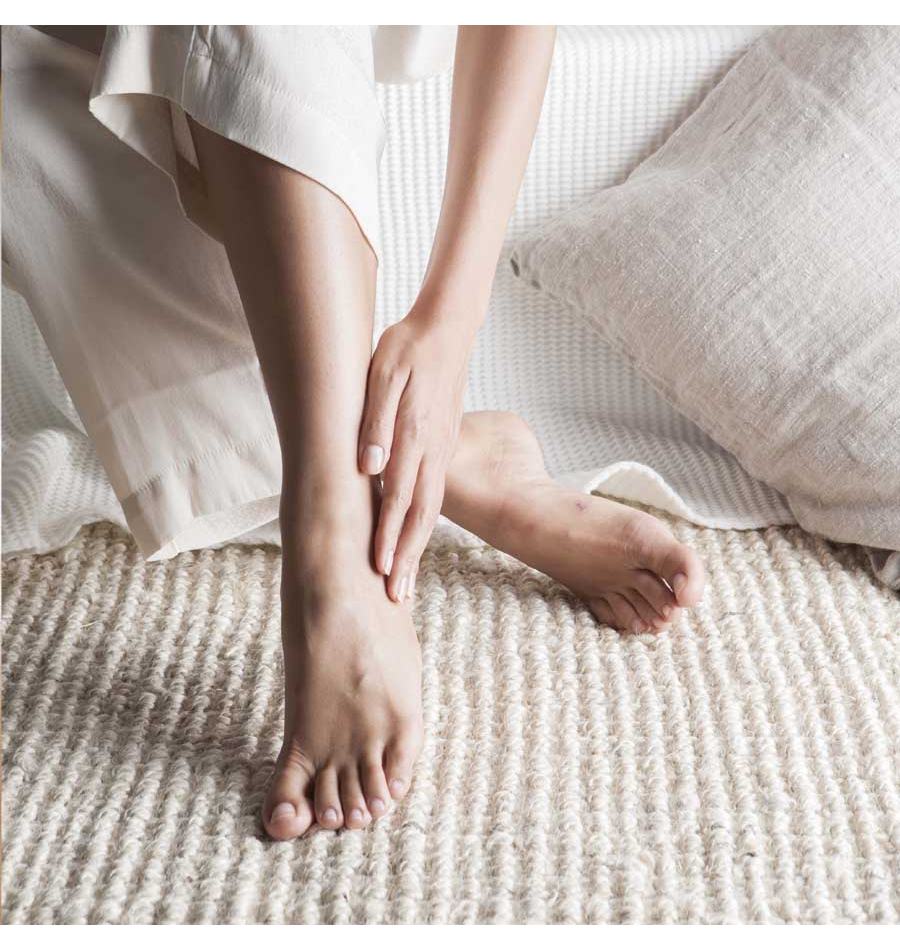 Beter – Piedra pómez natural para pies, elimina durezas ligeras y pieles  muertas de los pies y de las manos, color gris : : Salud y cuidado  personal