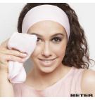 Cleansing experience: makeup remover towel and hair band