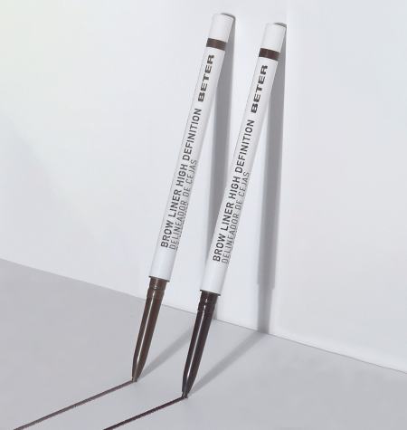 Delineador de cejas Brow liner high definition -Tono medium