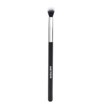 Blender eyeshadhow brush.