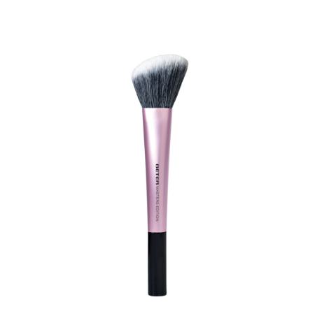Angled Blusher Brush.  Masters Edition