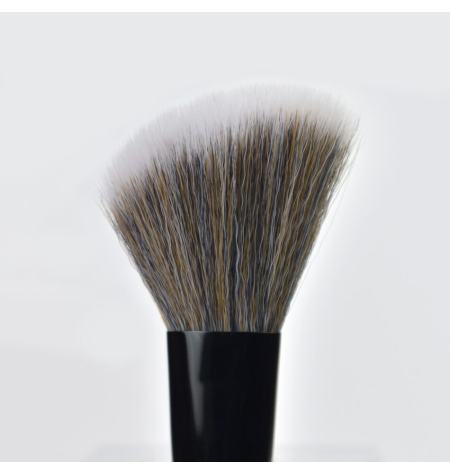 Pincel de Blush de Precisão n.º 31 Beter Elite
