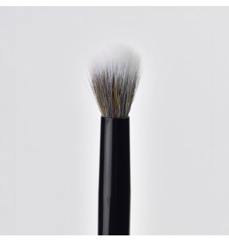No. 10 Shadow Blender Brush Beter Elite